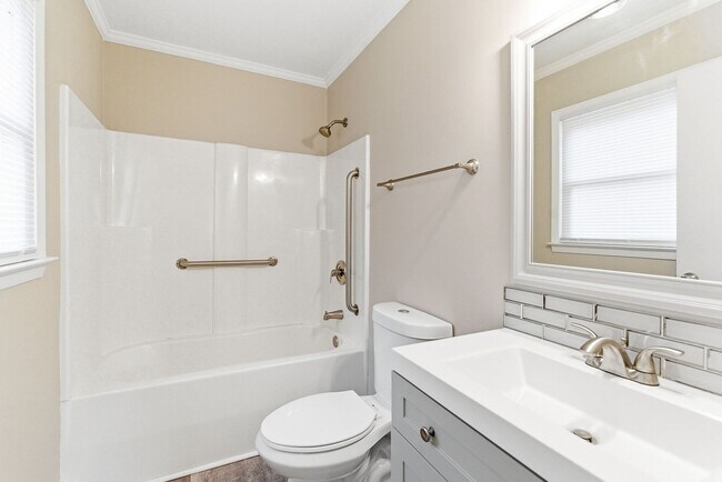 Building Photo - Beautiful, updated 3-bedroom, 2-bathroom brick ranch home in High Point with Fenced in yard