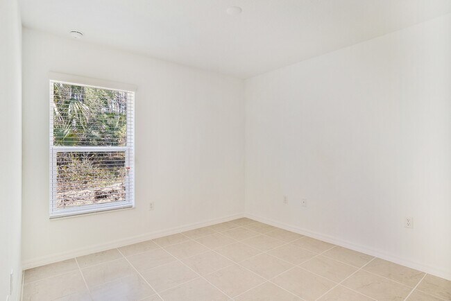 Building Photo - 55 Pony Express Dr