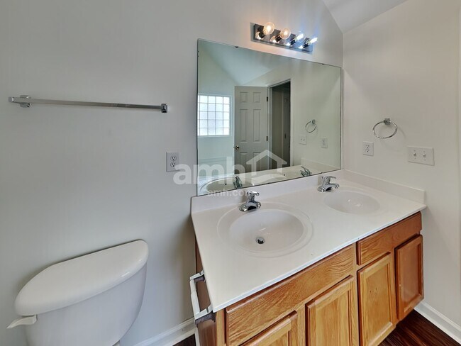 Building Photo - 4509 Canipe Dr