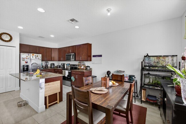 Building Photo - Gated community new construction | 4BR 2.5 Riviera Beach Single Family Home
