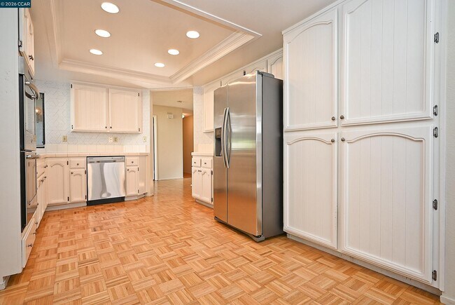 Building Photo - 200 Powhattan Ct