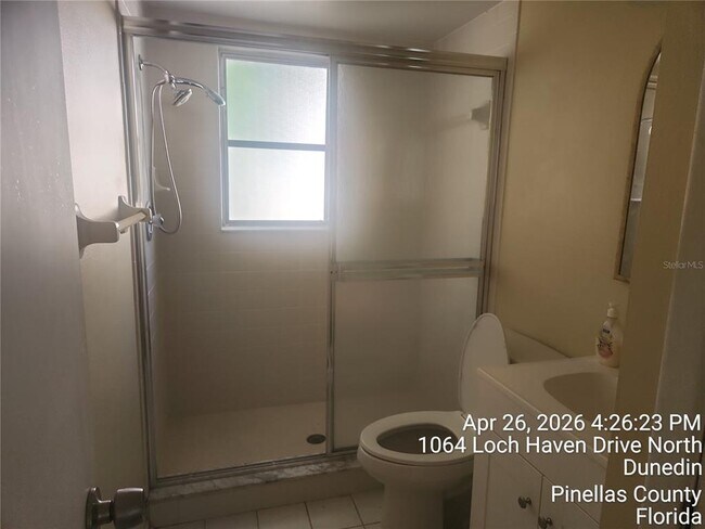 Building Photo - 1064 Loch Haven Dr N