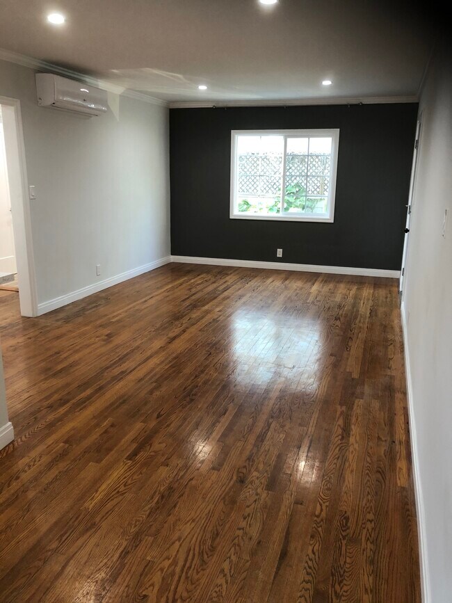 Living Room - 1754 9th St