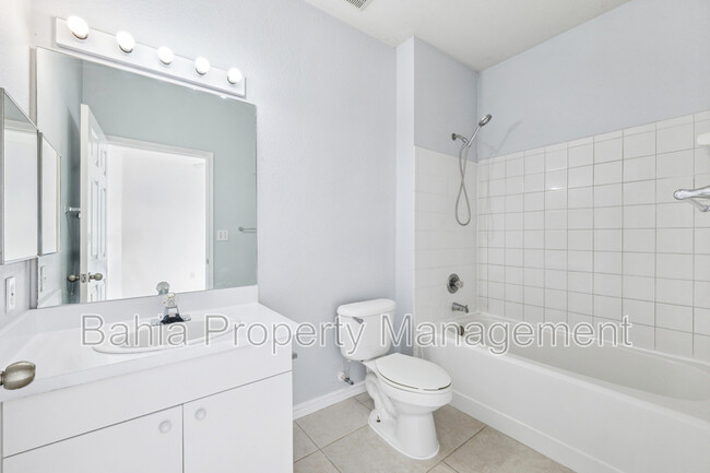 Building Photo - 4307 Bayside Village Dr