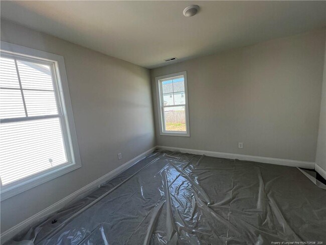 Building Photo - 324 Carr Ln