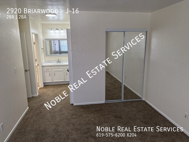 Building Photo - 2920 Briarwood-J-16