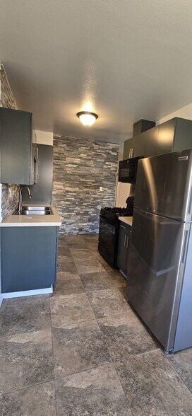 Building Photo - 4311 Coldwater Canyon Ave