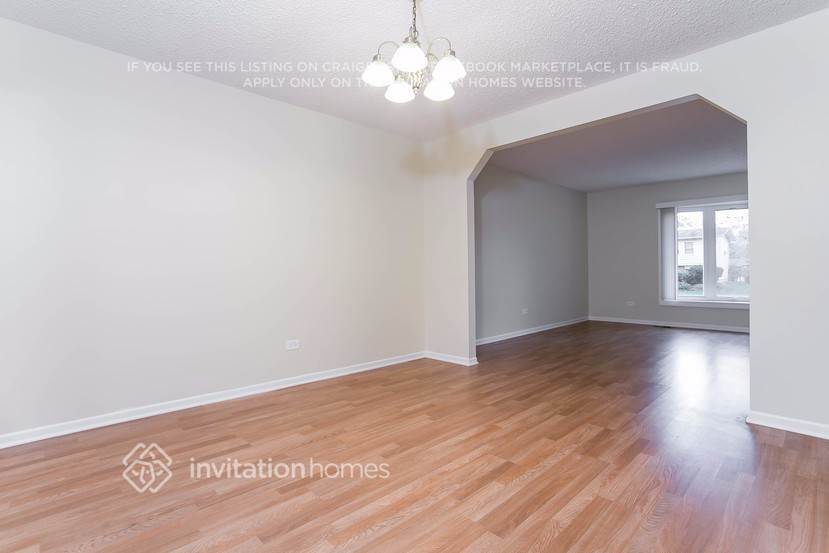 Building Photo - 5138 Riverside Dr