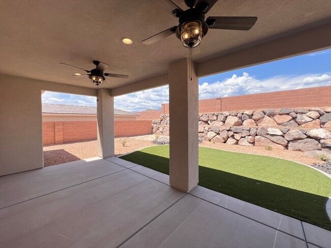 Building Photo - 3 Bed 2 Bath Home in Hurricane