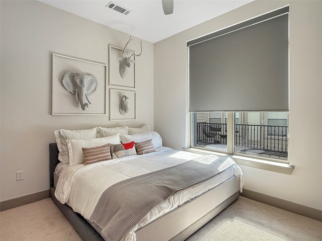 Building Photo - 170 Malone St