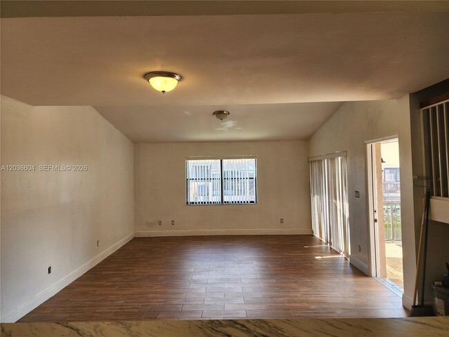 Building Photo - 12305 NW 11th Ct