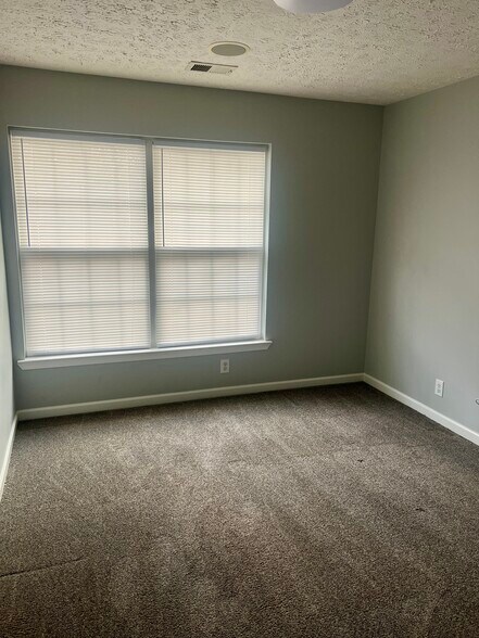 Bedroom 3 View 2 - 4929 Indian Summer Dr