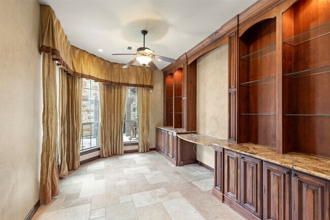 Building Photo - 7414 Newbury Trail