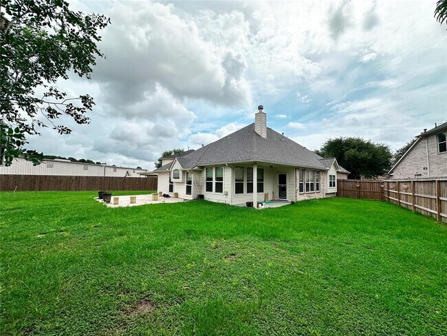 Building Photo - 11815 Champions Grove Ln