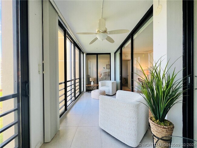 Building Photo - 3442 NE Causeway Blvd