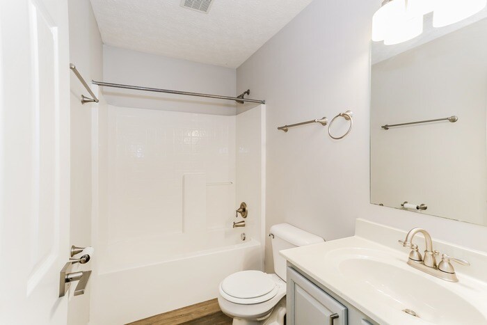 Building Photo - 4842 Fosterson Dr