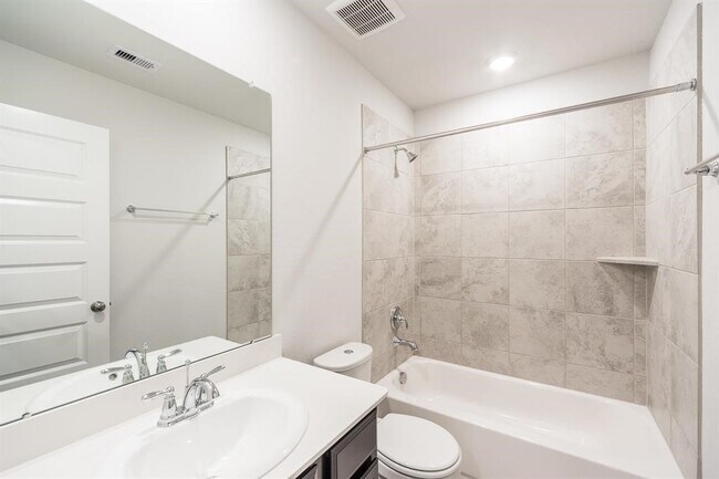 Building Photo - 24907 Prairie Briar Cir