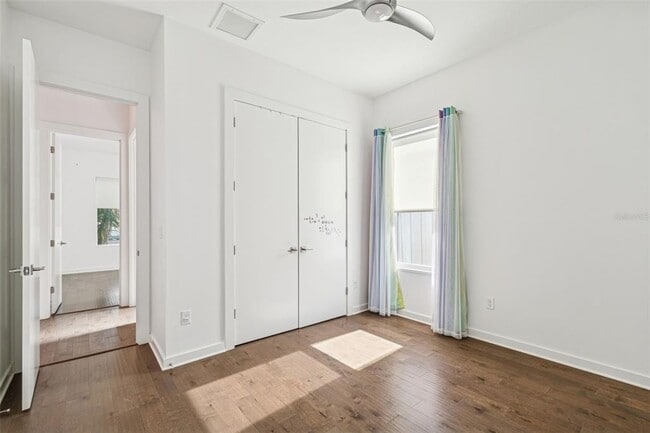 Building Photo - 6719 S Dauphin Ave