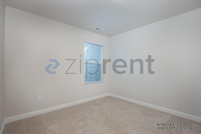 Building Photo - 1220 Tredenham Wy