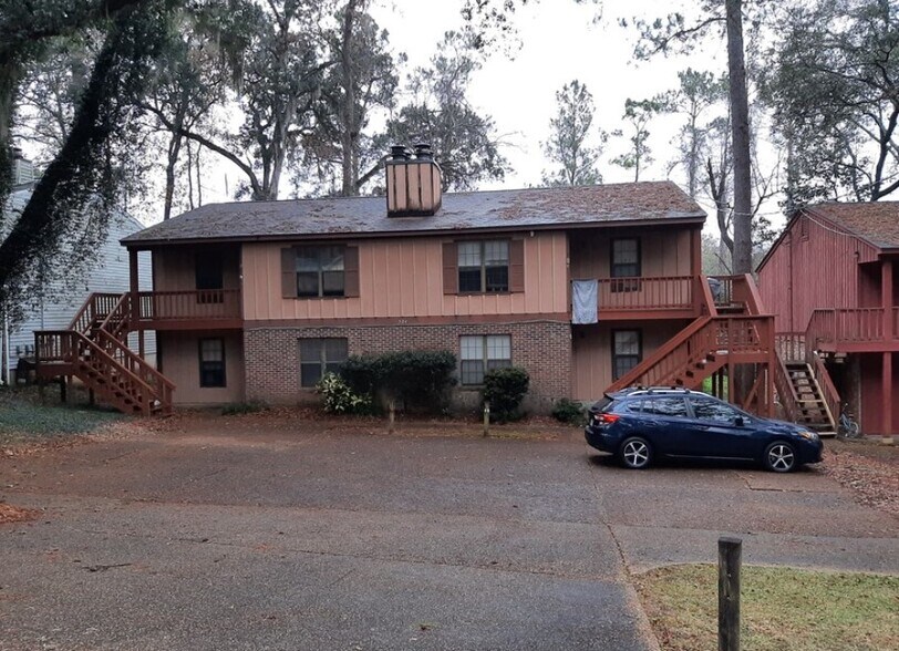 Primary Photo - 324 Teal Ln