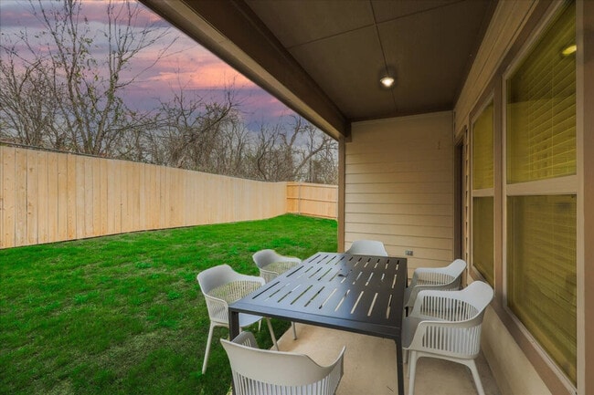 Building Photo - 441 Avenue A