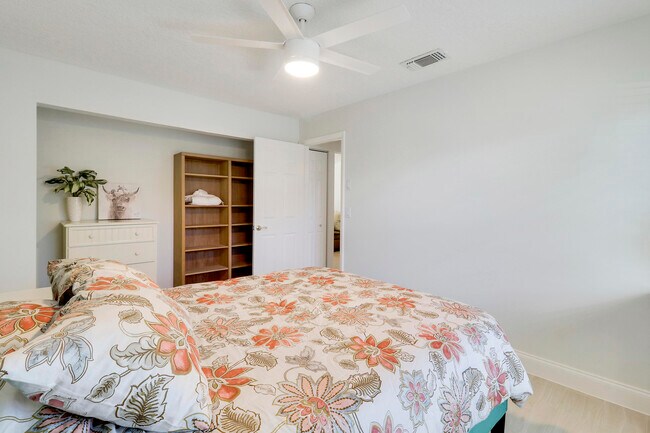 Building Photo - 125 Arrowhead Cir