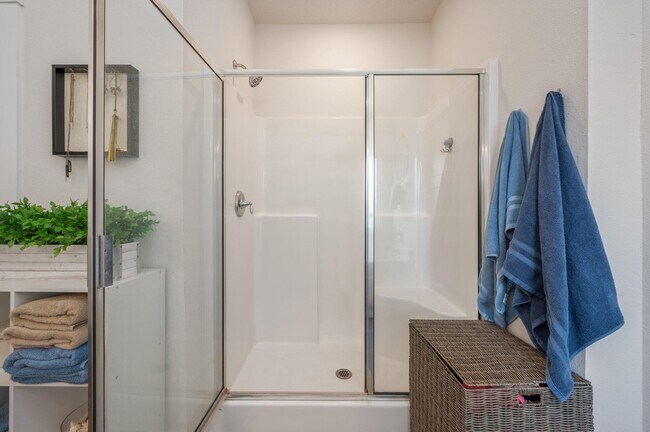 Building Photo - 1126 Valor Walk