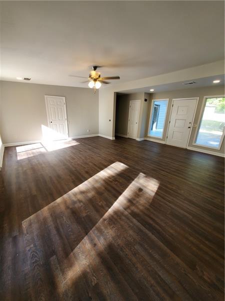 Building Photo - 2780 Burtz Dr