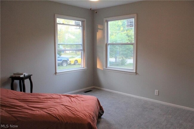 Building Photo - 4134 Beckley Rd