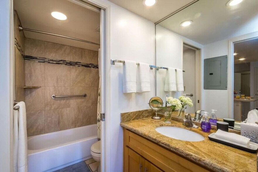 Building Photo - 2575 S Kihei Rd