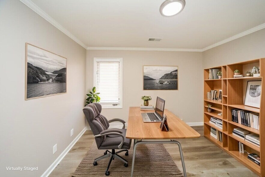 Building Photo - 6404 Evergreen Dr