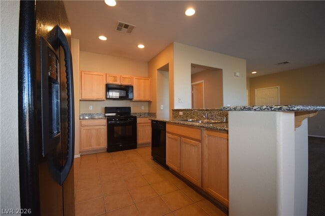 Building Photo - 4036 Joyous St
