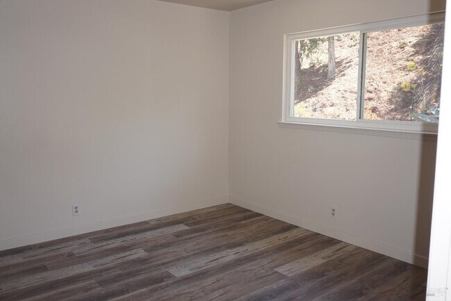 Building Photo - 142 El Poco Pl