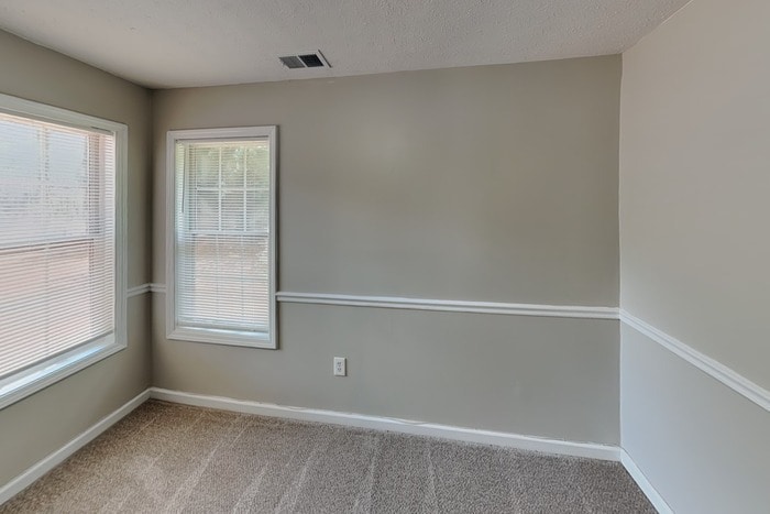 Building Photo - 1585 Watson Ridge Trail SE