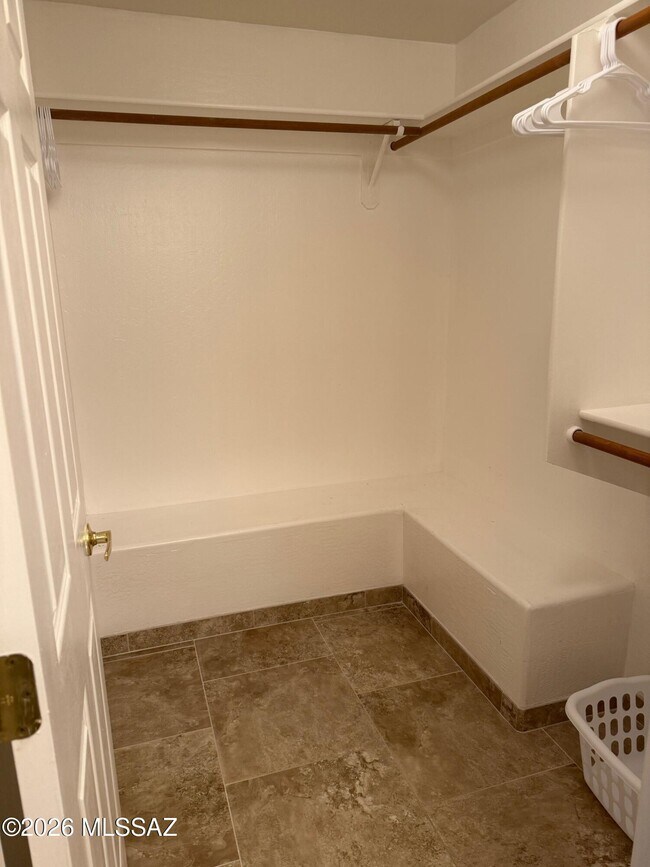 Building Photo - 655 W Vistoso Highlands Dr