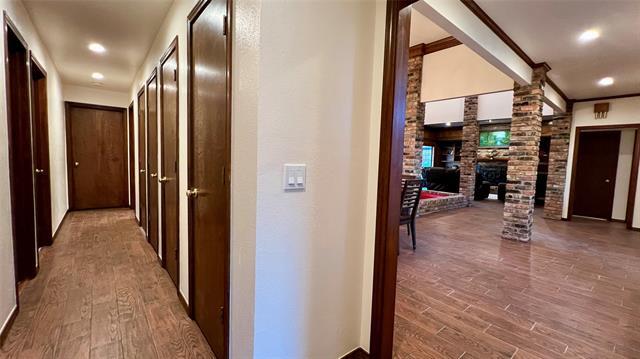 Building Photo - 3600 Interlaken Dr