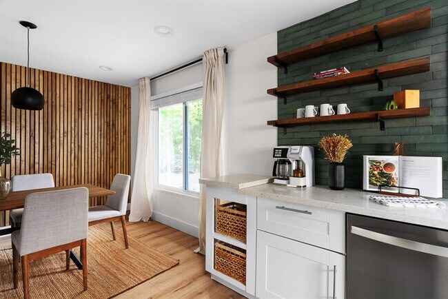 Building Photo - 8814 Laverty Pl