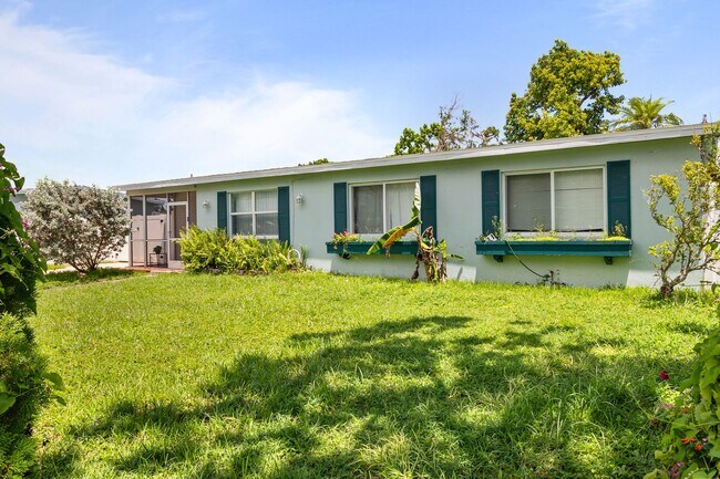 Primary Photo - 2596 Starlite Ln