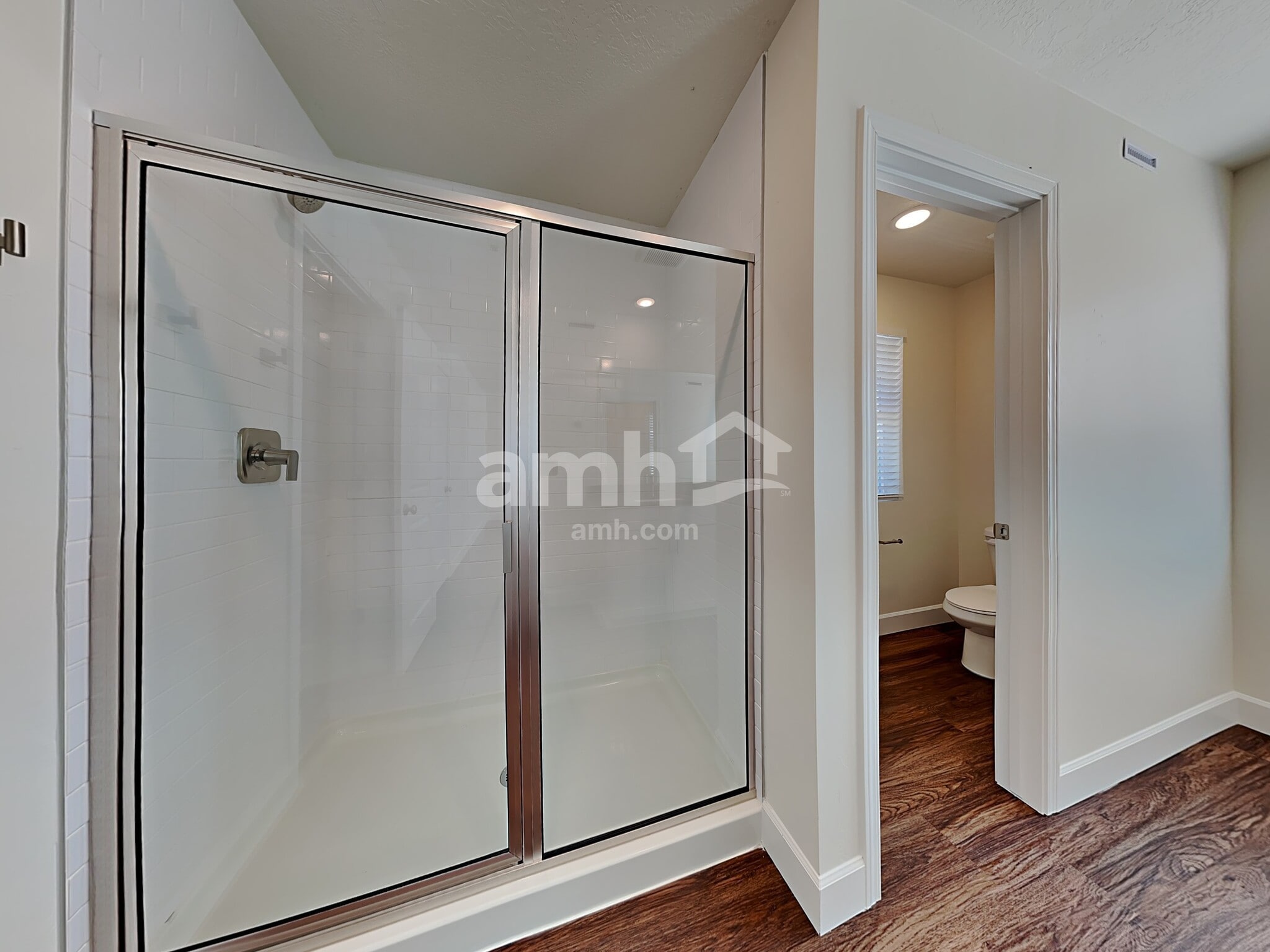 Building Photo - 6098 W Arranmore Dr