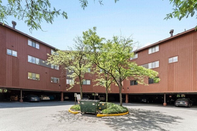 Building Photo - 576 Sanderling Ct