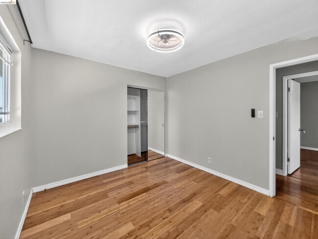 Building Photo - 2928 Rio Grande Dr