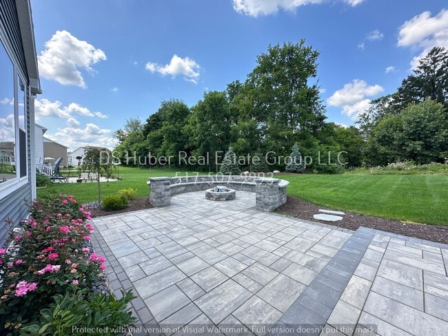 Building Photo - 2960 Medinah Dr