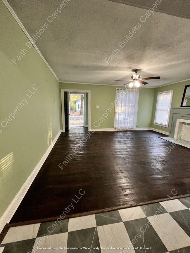 Building Photo - 3250 Wagner St