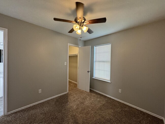 Building Photo - 1611 Caldwell St