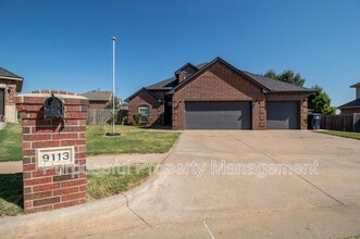 Building Photo - 9113 NW 86th Ct
