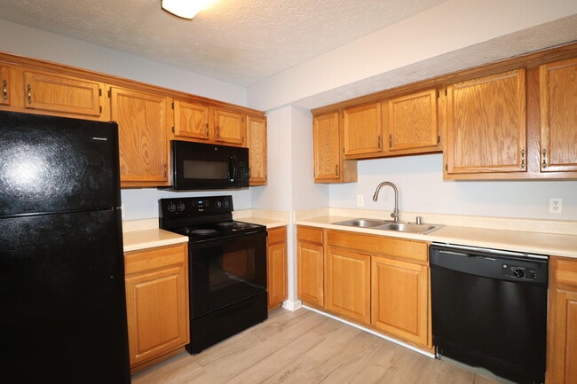 Building Photo - 201 Coburn Dr