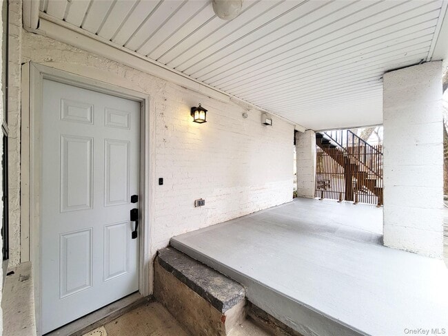 Primary Photo - 284 Liberty St