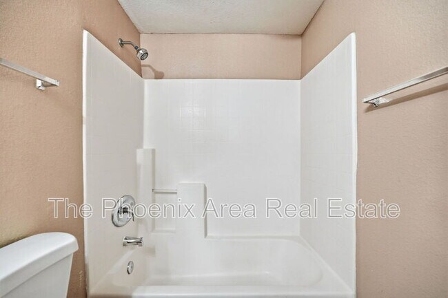 Building Photo - 3434 E Baseline Rd