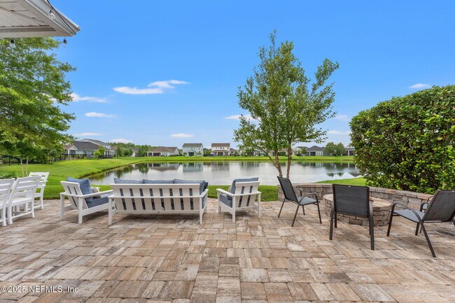 Building Photo - 324 Windley Dr
