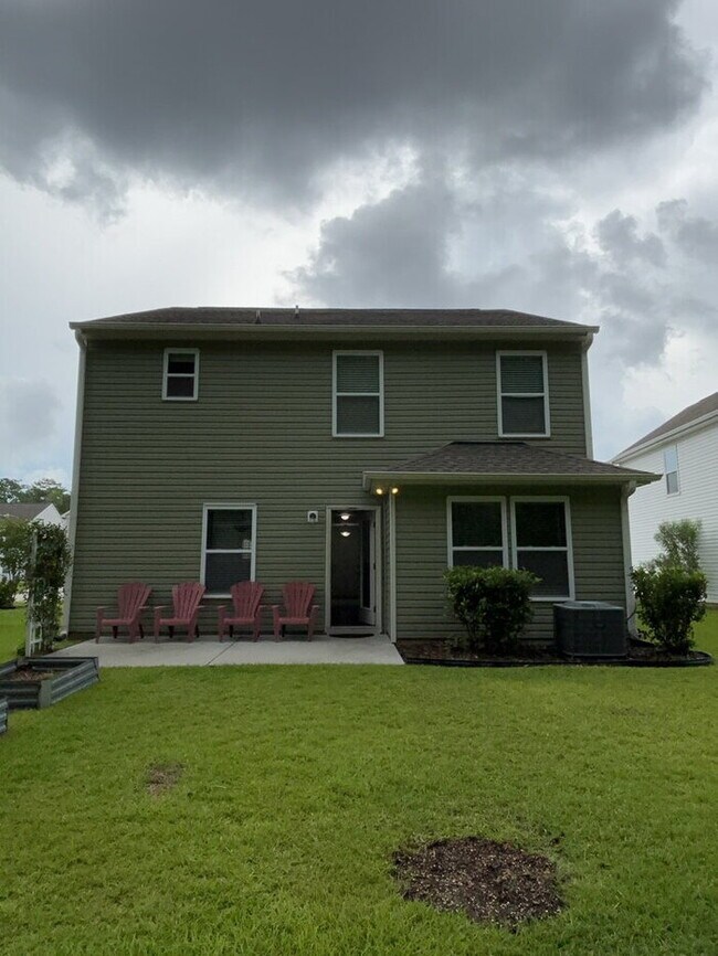Building Photo - 114 Rockingham Way